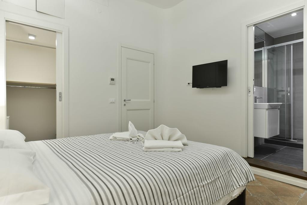 Campo De' Fiori Brand New Apartment Rome Bagian luar foto